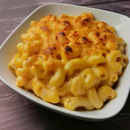 Teaser Image: Cheesy Baked Macaroni
