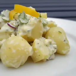 Teaser Image: Liechtensteiner Potato Salad