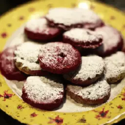 Teaser Image: Raspberry Linzer Cookies