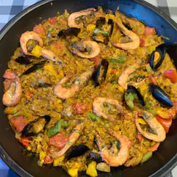 Teaser Image: Spanish Paella Recipe